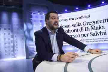 Salvini: 'Chiederò di essere processato'.
