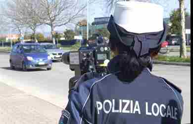  Pordenone : Polizia Locale, controlli di velocità sulle strade cittadine.