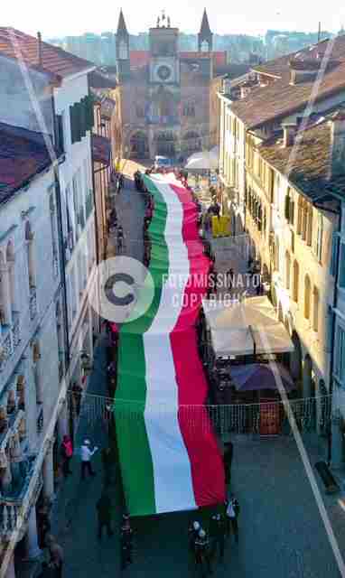 Tricolore:S.Savino (FI), simbolo di unità e valori condivisi 