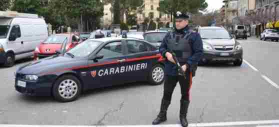 Inseguimento a Udine, auto tenta di speronare i Carabinieri  