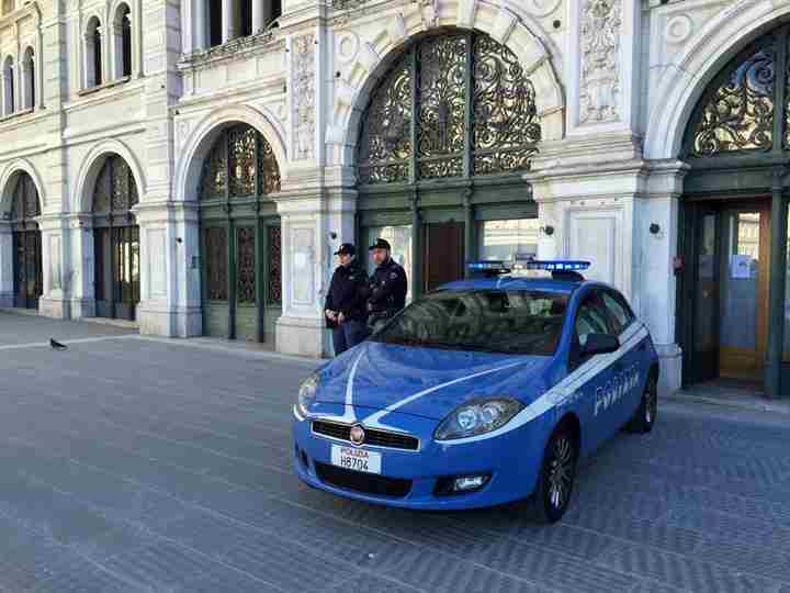 Capodanno: Polizia, intensificati controlli a Trieste In vista festeggiamenti 