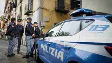 Polizia: denunciate due persone a Trieste  