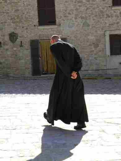 Mons.Crepaldi, anche dentro la Chiesa cresce cultura scontro  