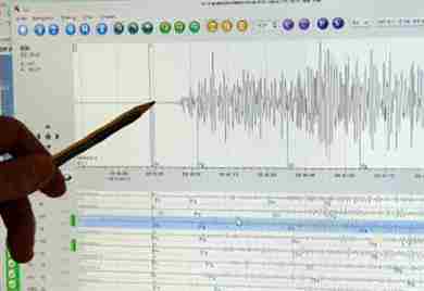 SCOSSA DI TERREMOTO DI MAGNITUDO 4.2 IN ALBANIA 